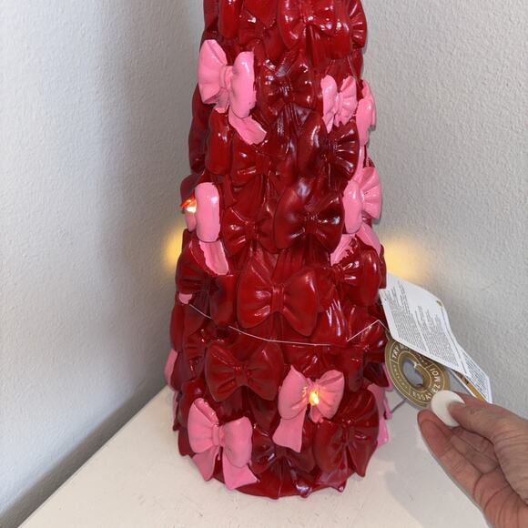 Cupcakes and Cashmere Light Up Red & Pink Bow Tree Holiday Christmas Decor NWT - Picture 2 of 4